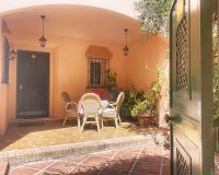 Wiederverkauf - Villa - Marbella - Guadalmina Alta