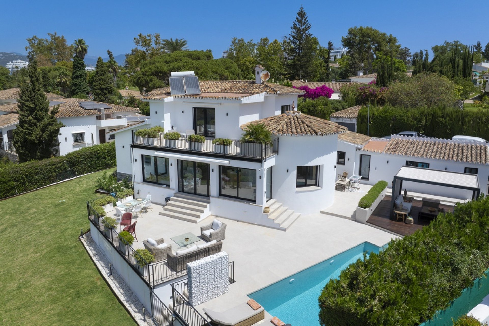 Wiederverkauf - Villa - Marbella - Guadalmina Alta