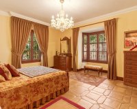 Wiederverkauf - Villa - Marbella - Guadalmina Alta