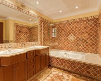 Wiederverkauf - Villa - Marbella - Guadalmina Alta