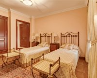 Wiederverkauf - Villa - Marbella - Guadalmina Alta