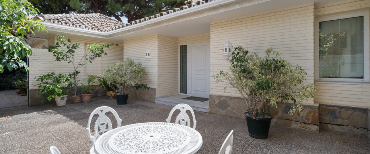 Wiederverkauf - Villa - Marbella - Guadalmina Alta