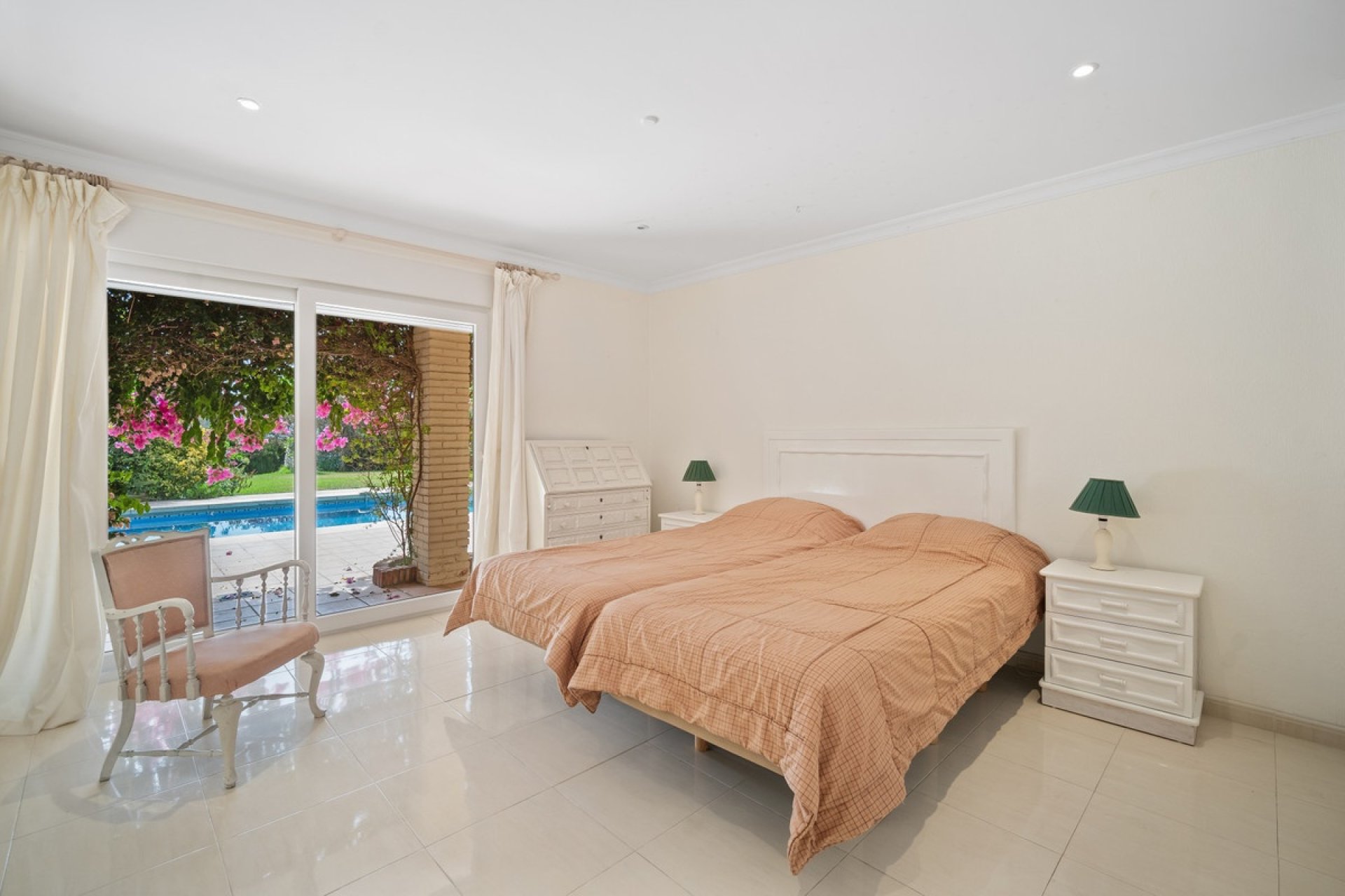 Wiederverkauf - Villa - Marbella - Guadalmina Alta