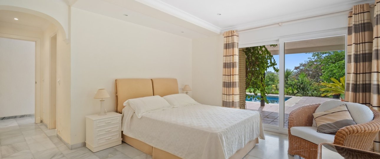 Wiederverkauf - Villa - Marbella - Guadalmina Alta
