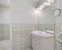 Wiederverkauf - Villa - Marbella - Guadalmina Alta