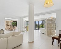 Wiederverkauf - Villa - Marbella - Guadalmina Alta