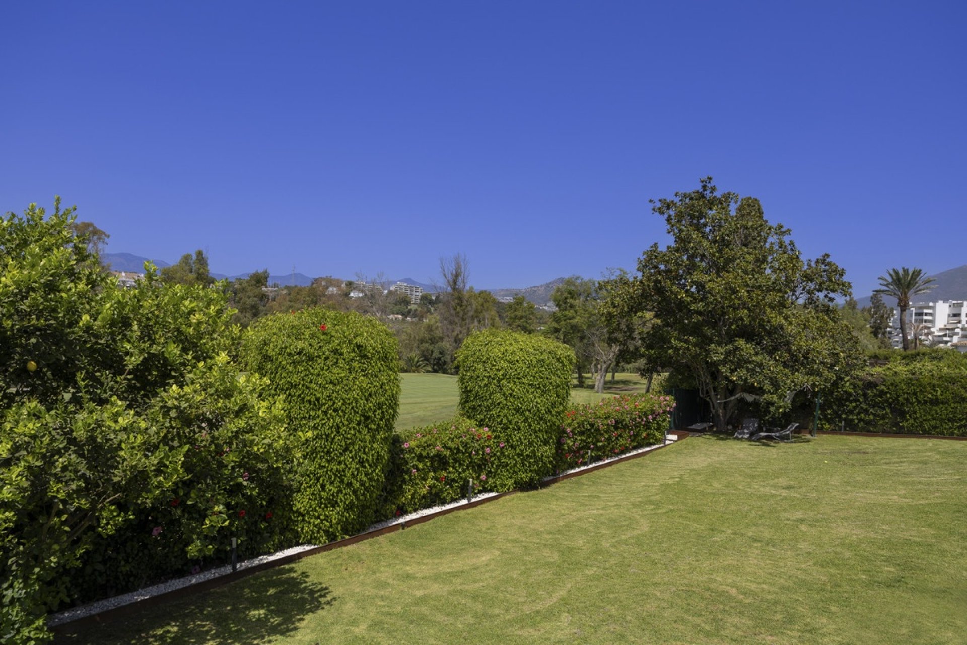 Wiederverkauf - Villa - Marbella - Guadalmina Alta