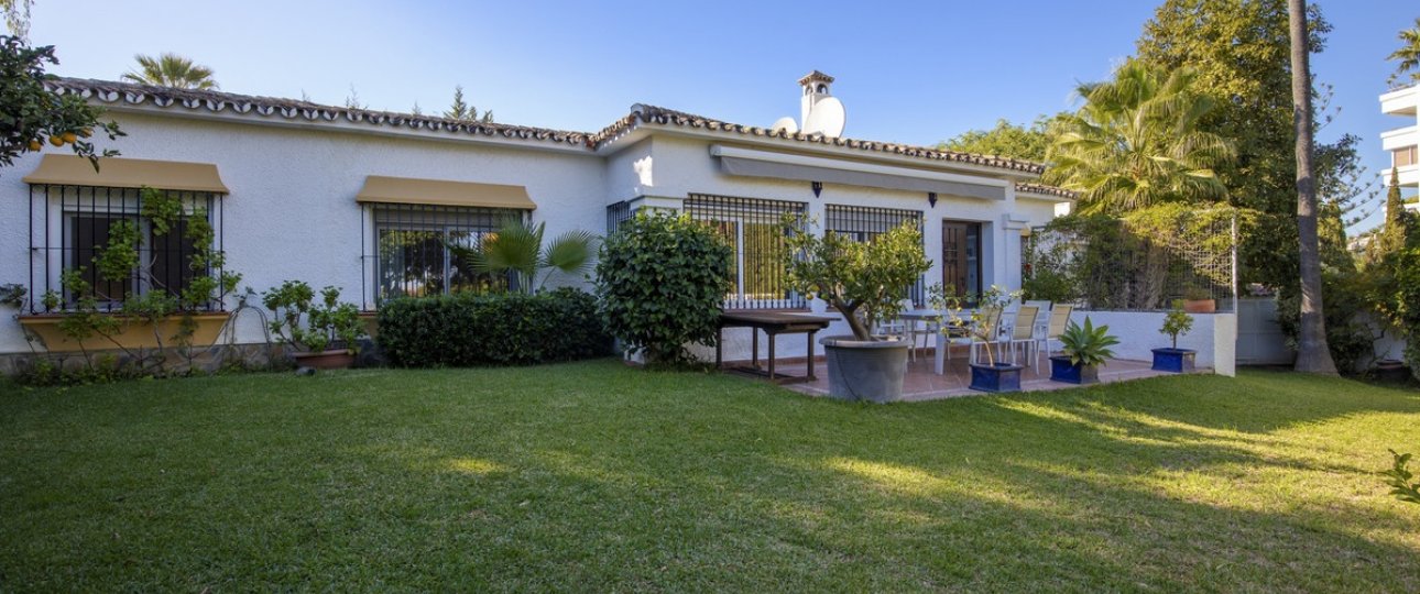 Wiederverkauf - Villa - Marbella - Guadalmina Alta