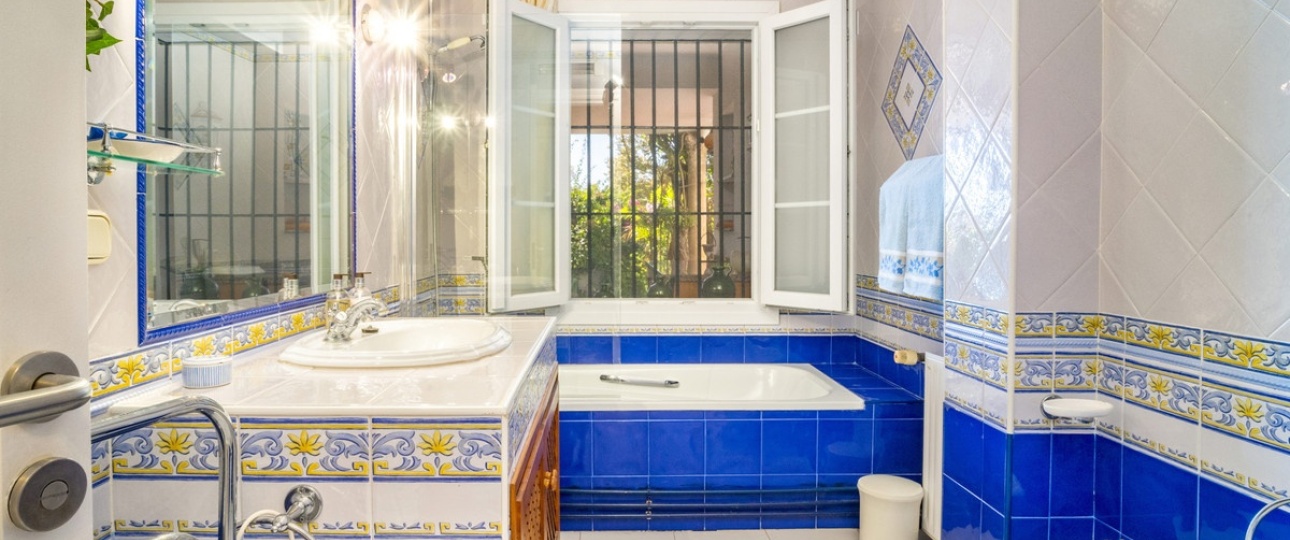 Wiederverkauf - Villa - Marbella - Guadalmina Alta