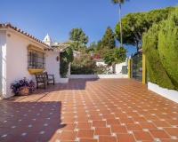 Wiederverkauf - Villa - Marbella - Guadalmina Alta
