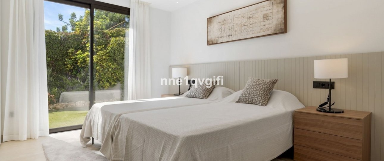 Wiederverkauf - Villa - Marbella - Guadalmina Alta