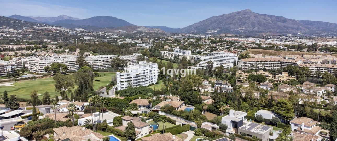 Wiederverkauf - Villa - Marbella - Guadalmina Alta
