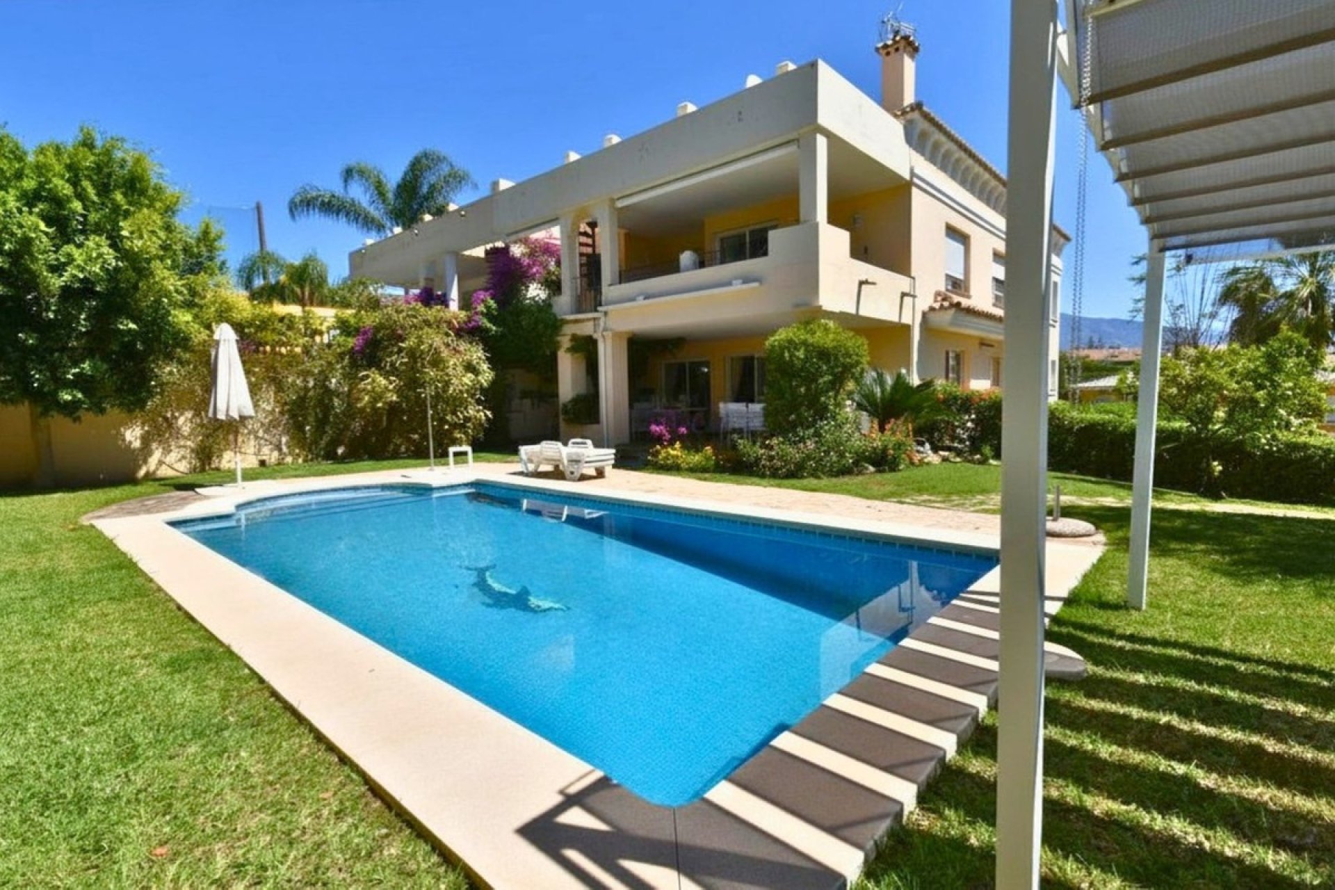 Wiederverkauf - Villa - Marbella - Guadalmina Alta