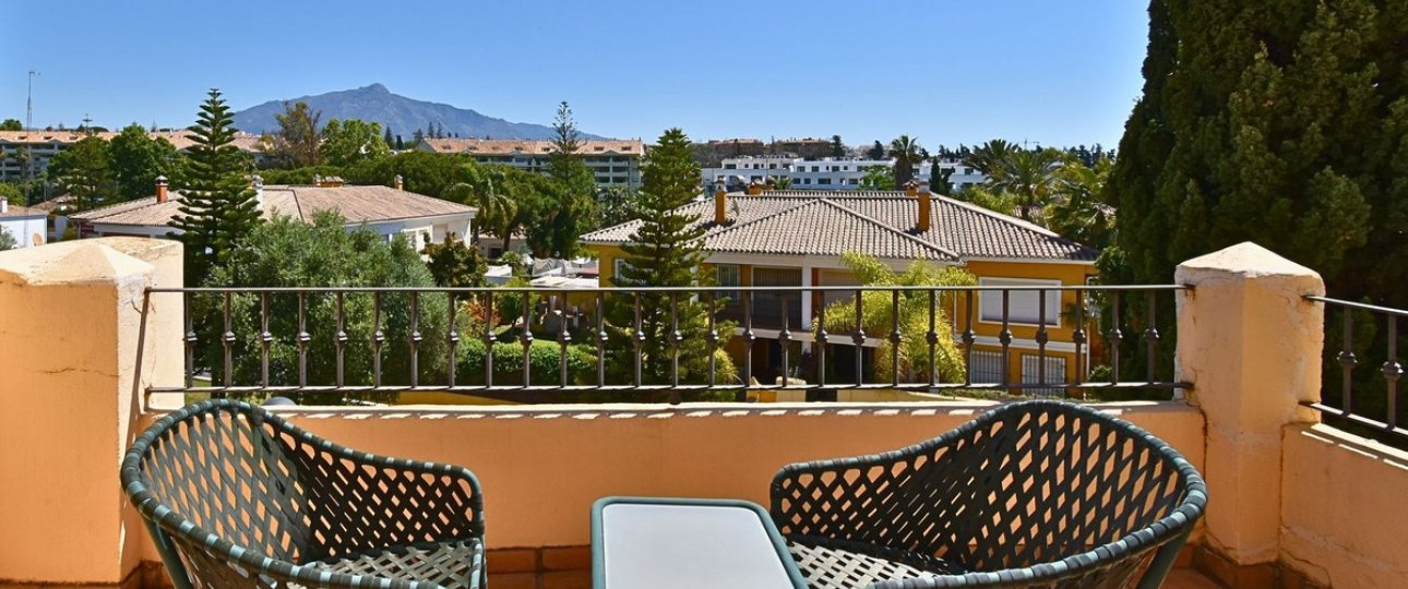 Wiederverkauf - Villa - Marbella - Guadalmina Alta