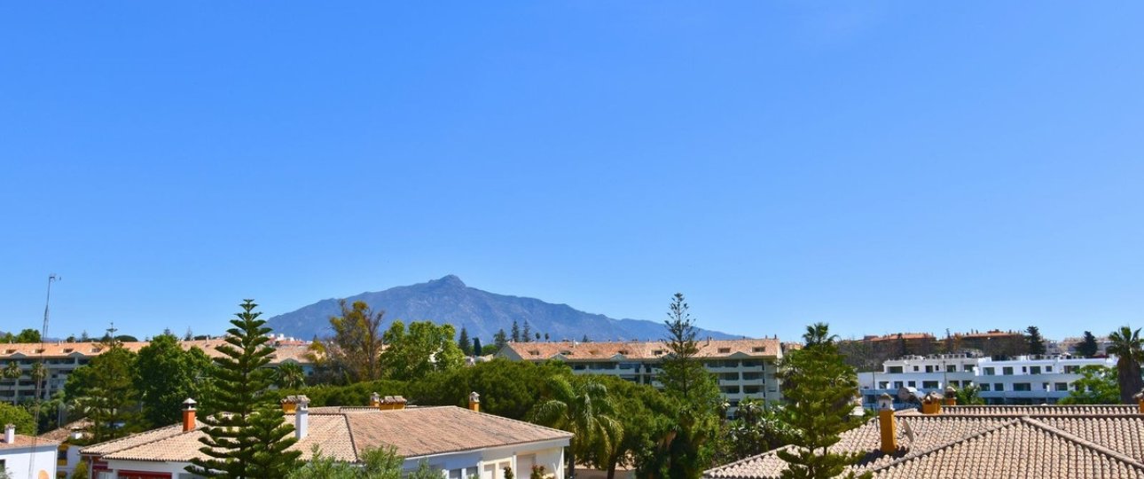 Wiederverkauf - Villa - Marbella - Guadalmina Alta