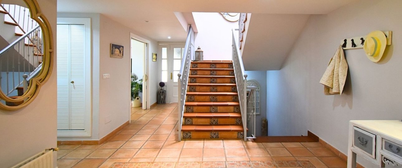 Wiederverkauf - Villa - Marbella - Guadalmina Alta