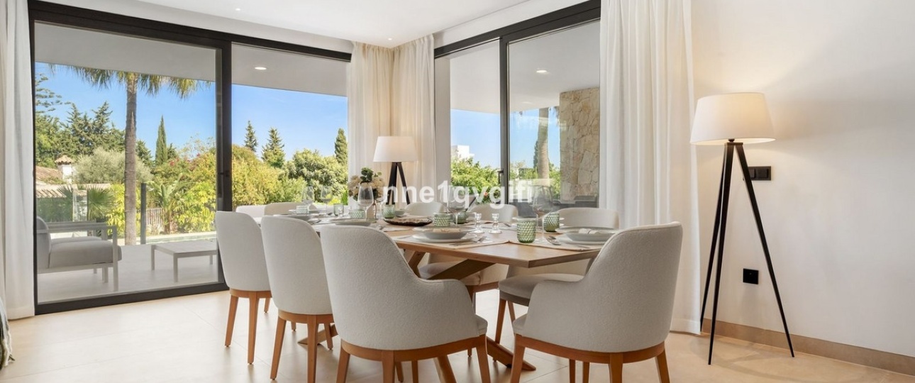 Wiederverkauf - Villa - Marbella - Guadalmina Alta