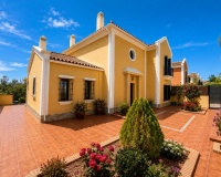 Wiederverkauf - Villa - Marbella - Guadalmina Alta