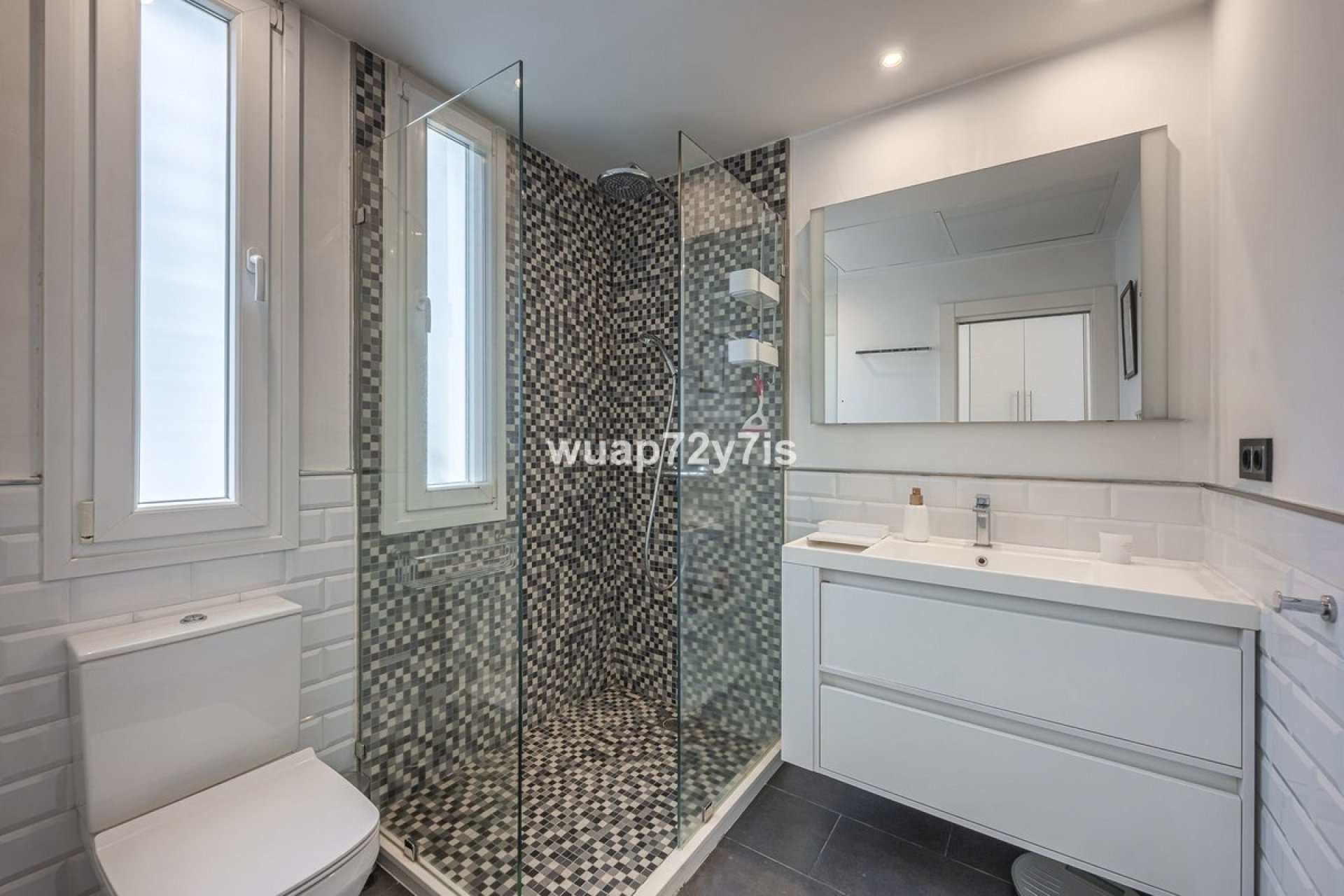 Wiederverkauf - Villa - Marbella - Guadalmina Alta