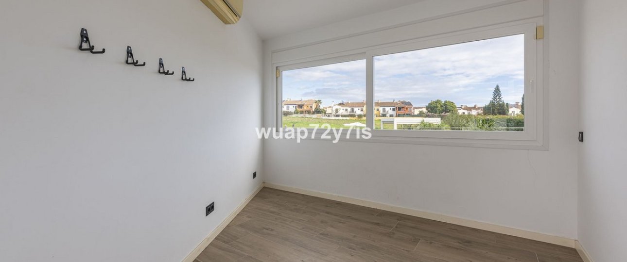 Wiederverkauf - Villa - Marbella - Guadalmina Alta
