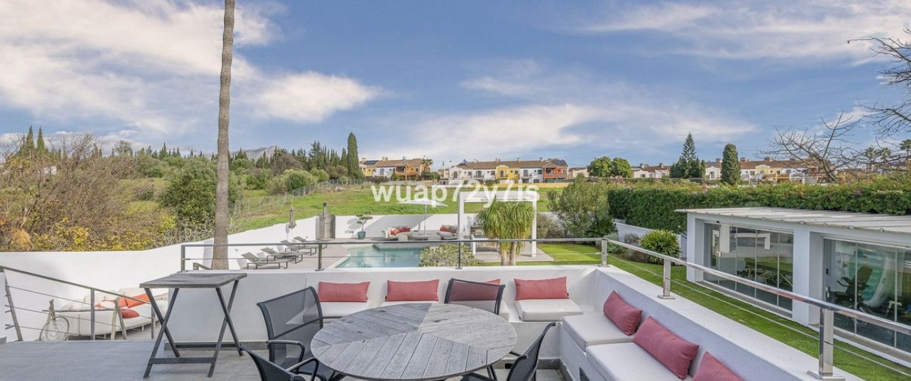 Wiederverkauf - Villa - Marbella - Guadalmina Alta