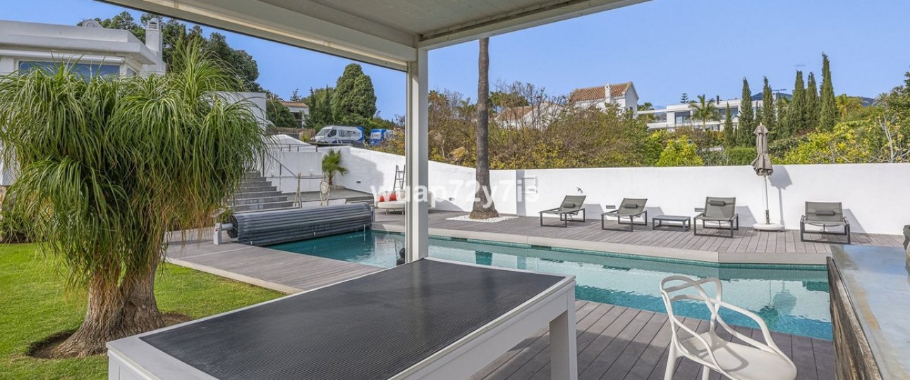 Wiederverkauf - Villa - Marbella - Guadalmina Alta