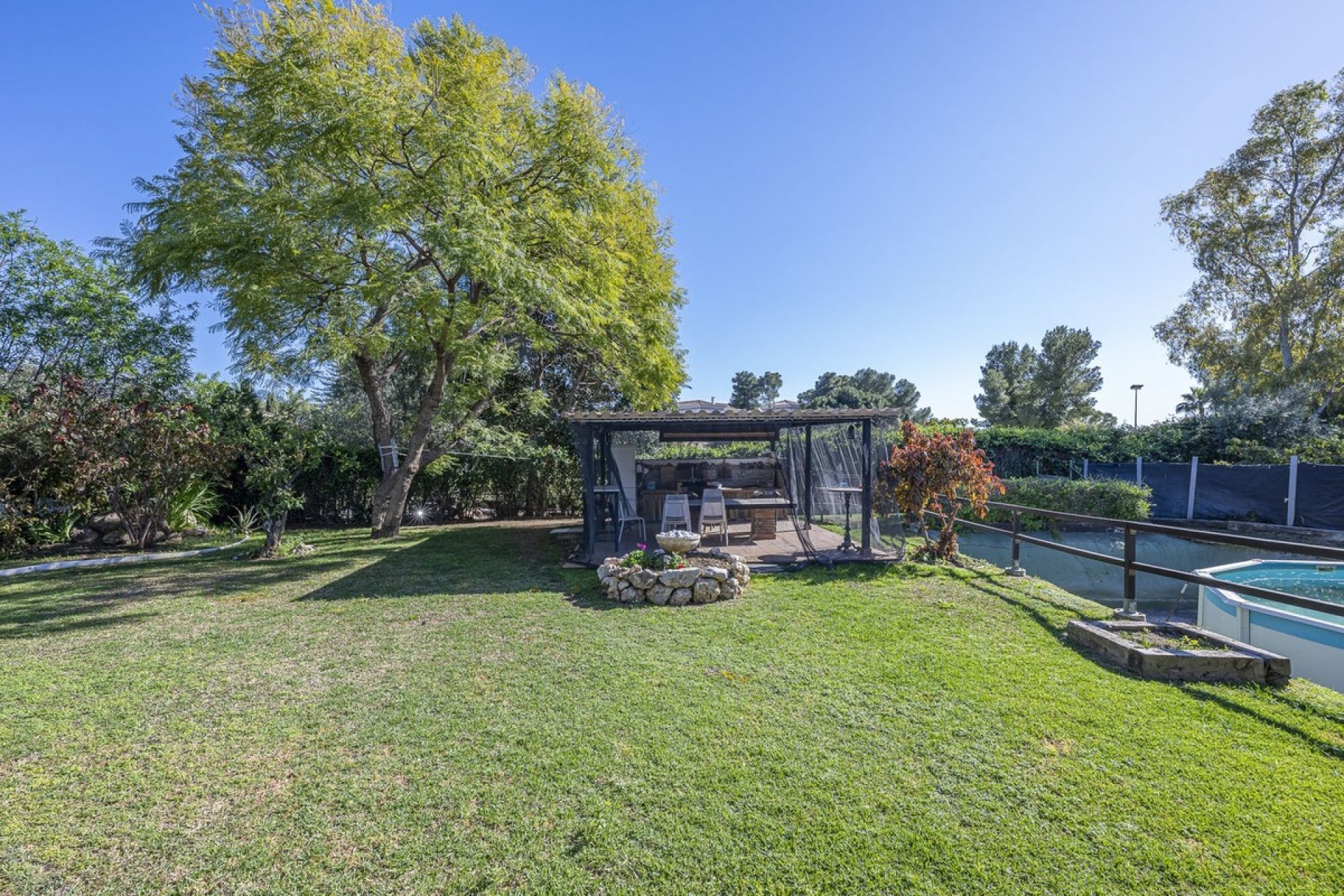 Wiederverkauf - Villa - Marbella - Guadalmina Alta