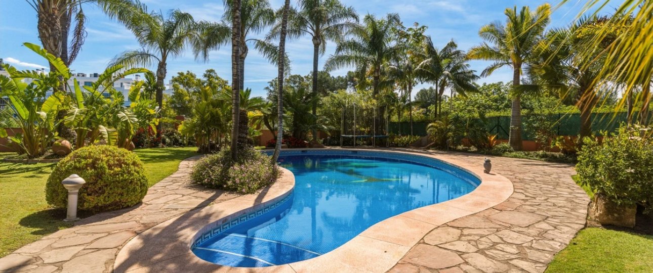 Wiederverkauf - Villa - Marbella - Guadalmina Alta