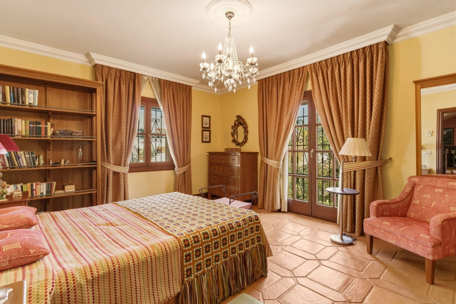 Wiederverkauf - Villa - Marbella - Guadalmina Alta