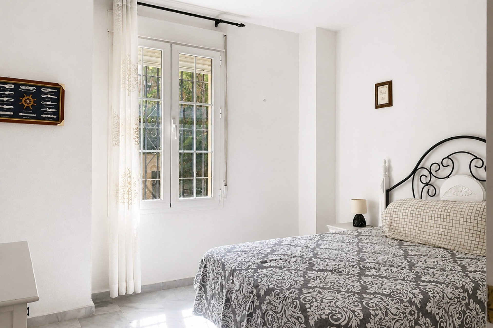 Wiederverkauf - Villa - Marbella - Guadalmina Alta