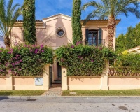 Wiederverkauf - Villa - Marbella - Guadalmina Alta