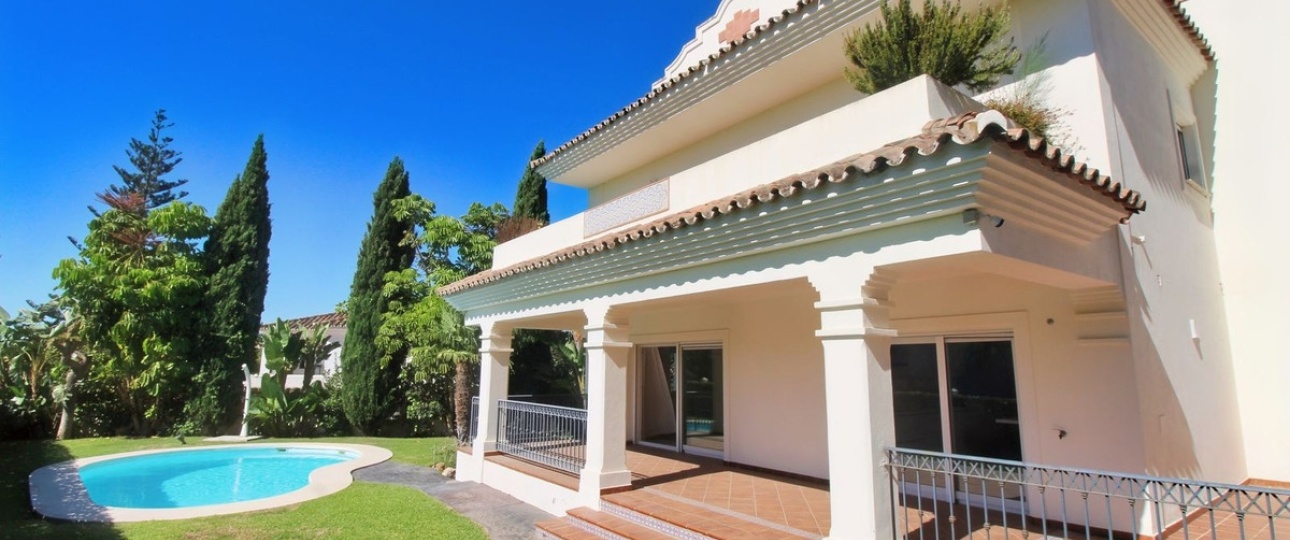 Wiederverkauf - Villa - Marbella - Guadalmina Alta
