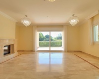 Wiederverkauf - Villa - Marbella - Guadalmina Alta