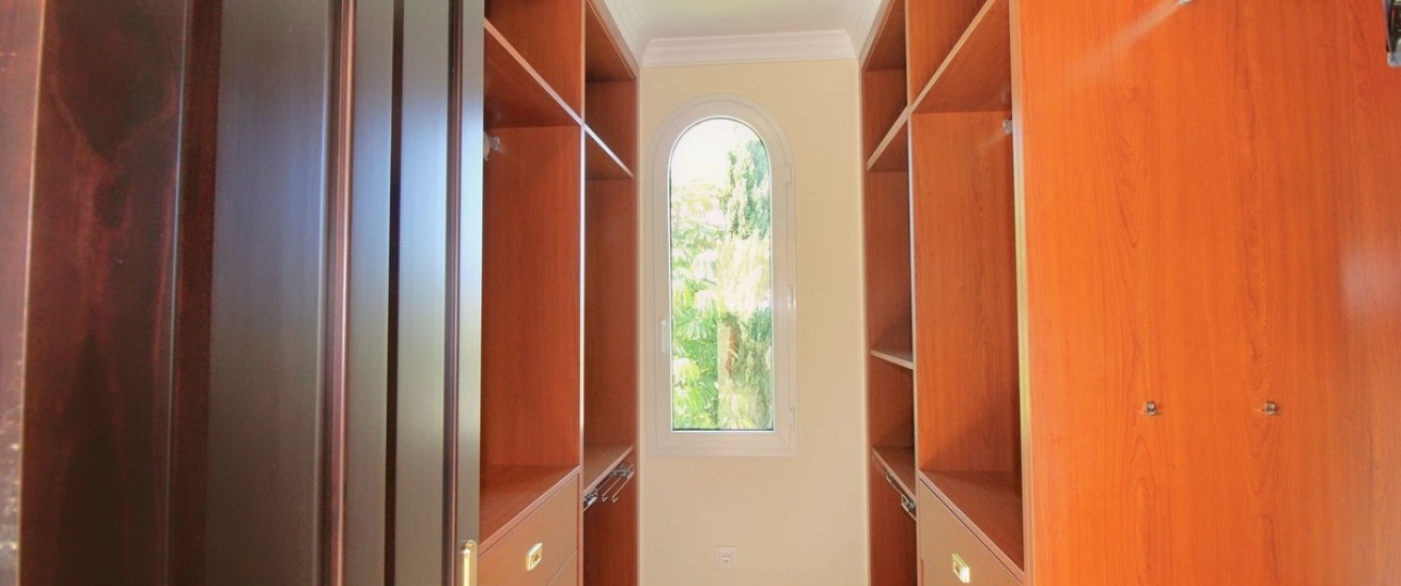 Wiederverkauf - Villa - Marbella - Guadalmina Alta