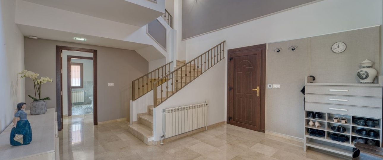 Wiederverkauf - Villa - Marbella - Guadalmina Alta