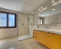 Wiederverkauf - Villa - Marbella - Guadalmina Alta