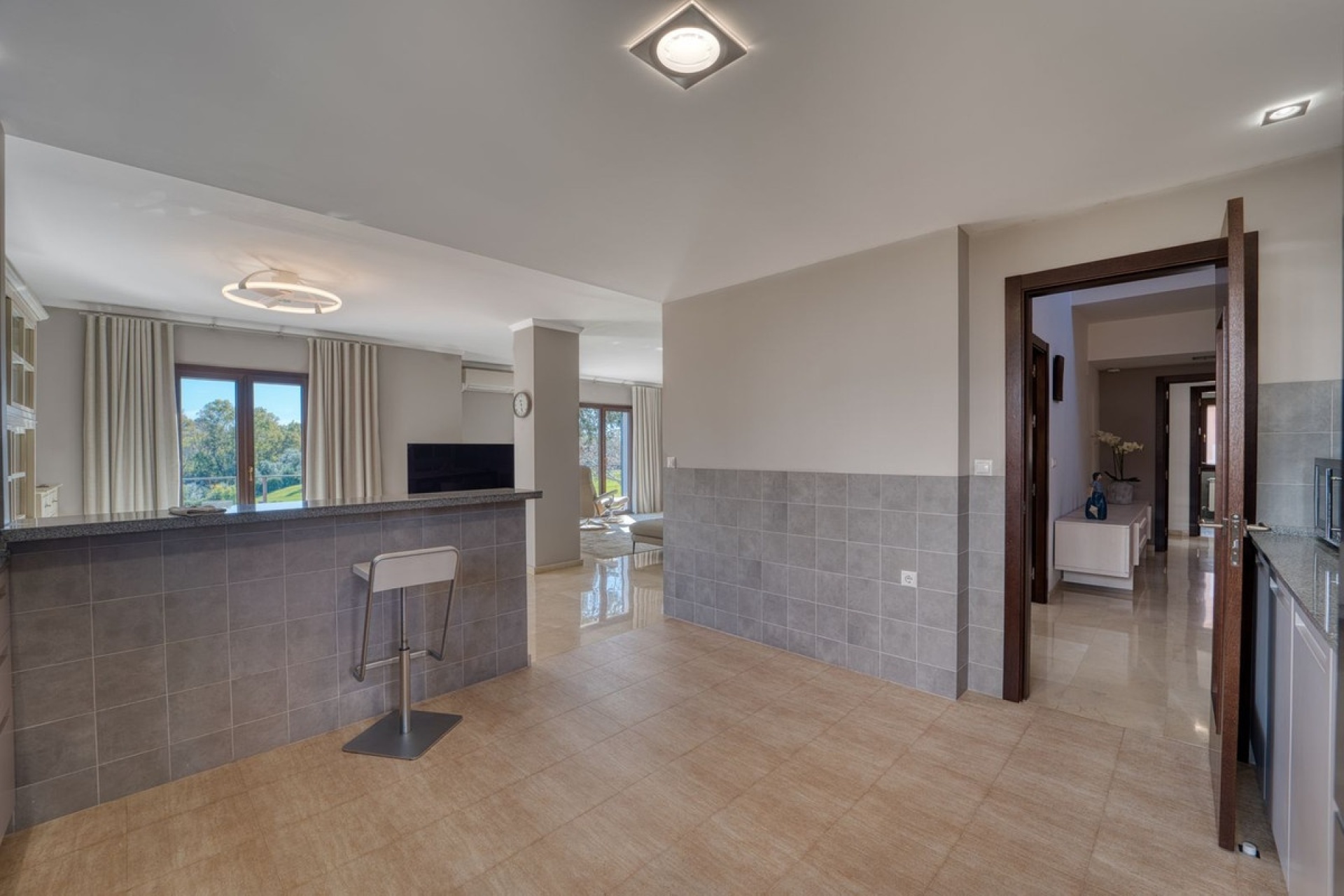 Wiederverkauf - Villa - Marbella - Guadalmina Alta