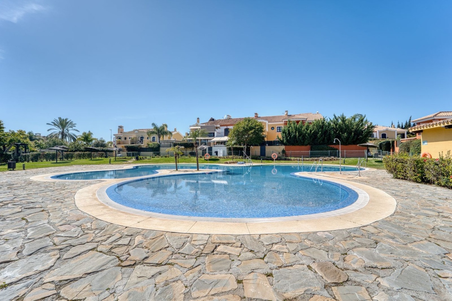 Wiederverkauf - Villa - Marbella - Guadalmina Alta