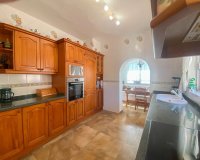 Wiederverkauf - Villa - Marbella - Guadalmina Alta