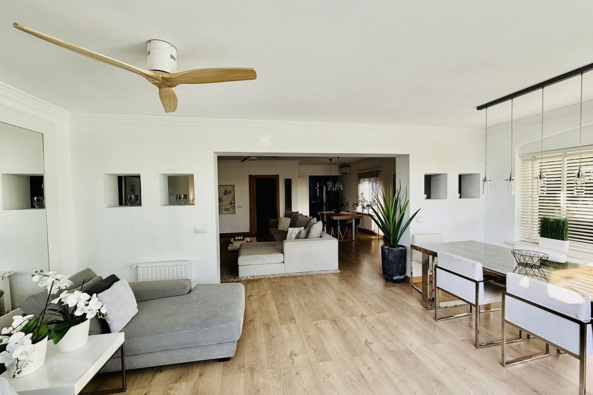 Wiederverkauf - Villa - Marbella - Guadalmina Baja