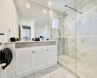 Wiederverkauf - Villa - Marbella - Guadalmina Baja