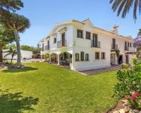 Wiederverkauf - Villa - Marbella - Guadalmina Baja