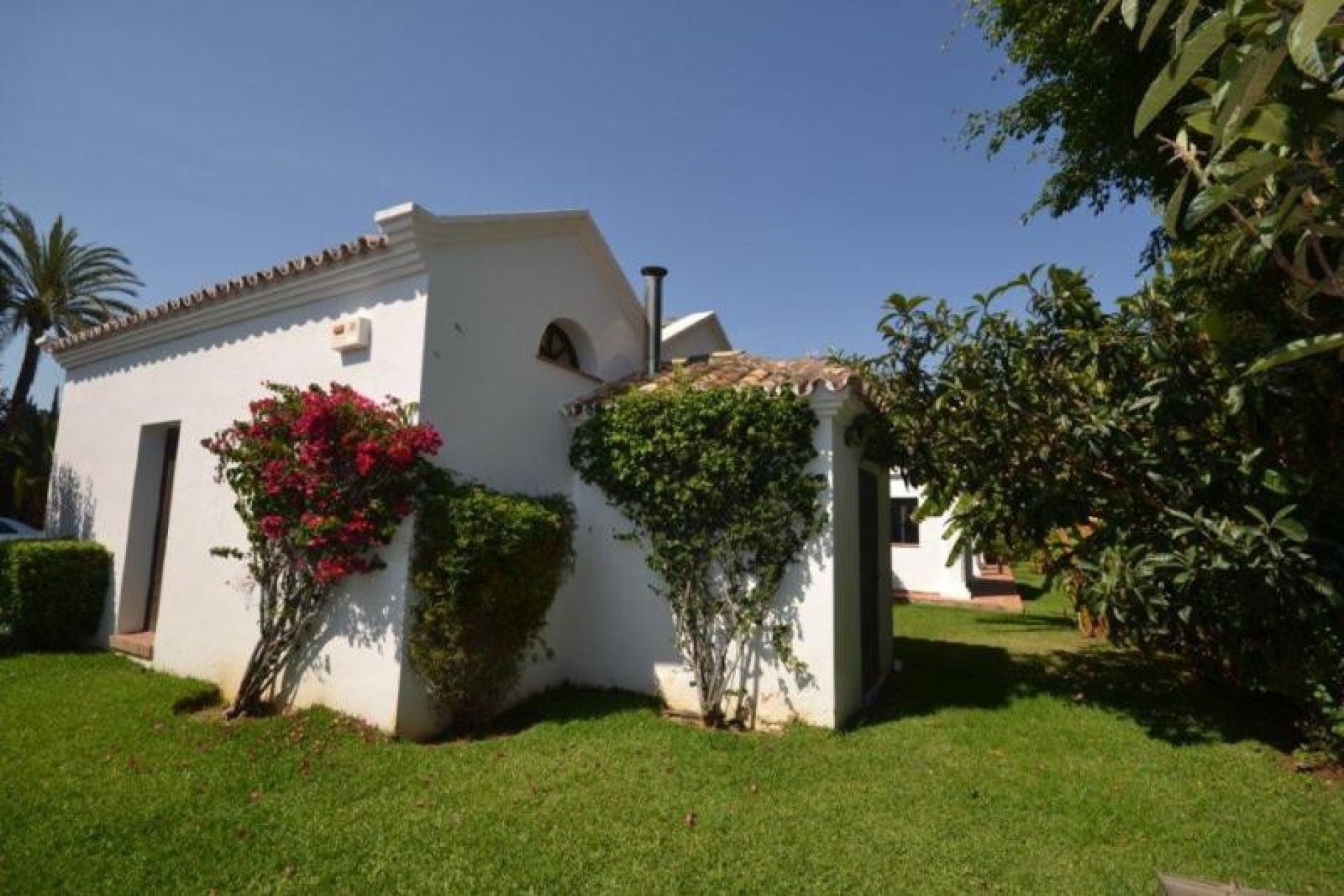 Wiederverkauf - Villa - Marbella - Guadalmina Baja