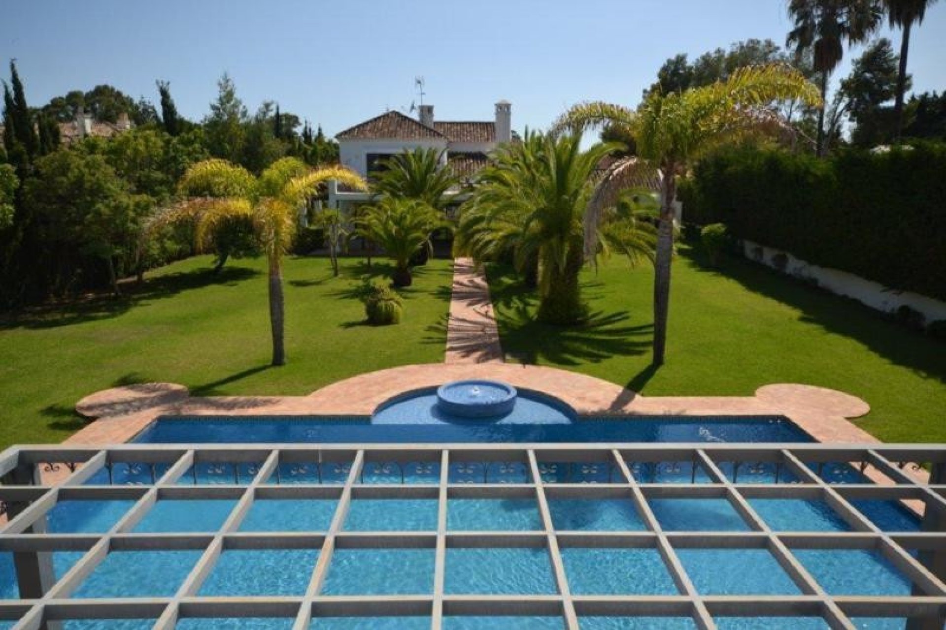 Wiederverkauf - Villa - Marbella - Guadalmina Baja
