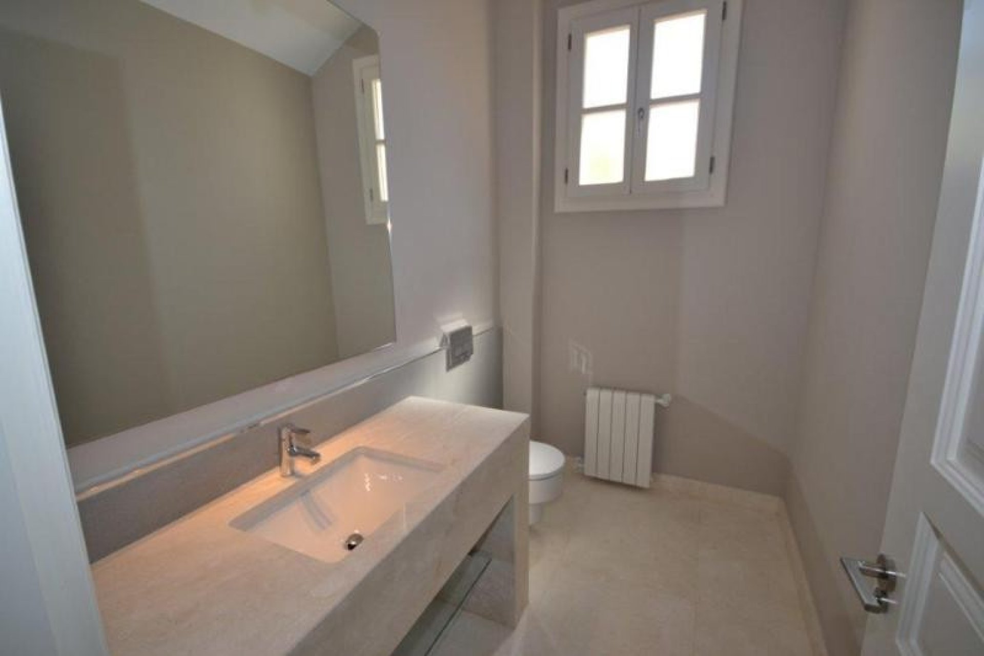 Wiederverkauf - Villa - Marbella - Guadalmina Baja