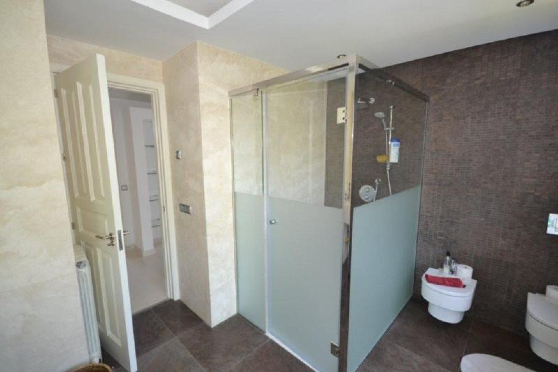 Wiederverkauf - Villa - Marbella - Guadalmina Baja