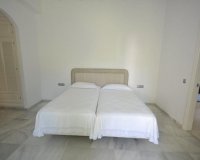 Wiederverkauf - Villa - Marbella - Guadalmina Baja