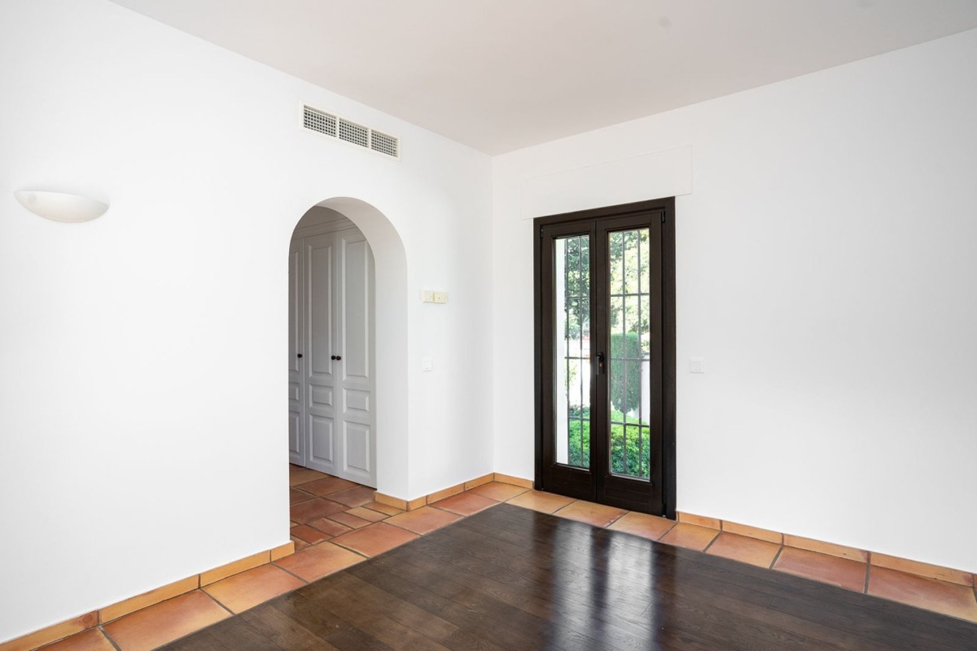Wiederverkauf - Villa - Marbella - Guadalmina Baja