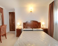 Wiederverkauf - Villa - Marbella - Guadalmina Baja