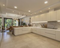 Wiederverkauf - Villa - Marbella - Guadalmina Baja